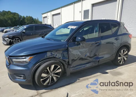 2022 Volvo Xc40 P8 Recharge Plus z USA, uszkodzony, nr VIN YV4ED3UR2N2716783